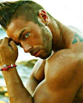 Stripteaseur Nîmes Gaël Gard Languedoc-Roussillon
