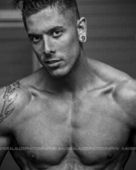 Stripteaseur Creil